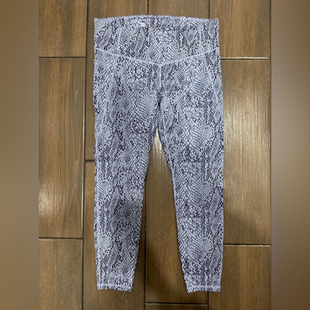 All in motion snake leggings